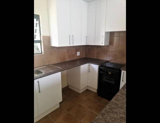 1 BEDROOM PROPERTY TO RENT IN PRIMROSE EAST